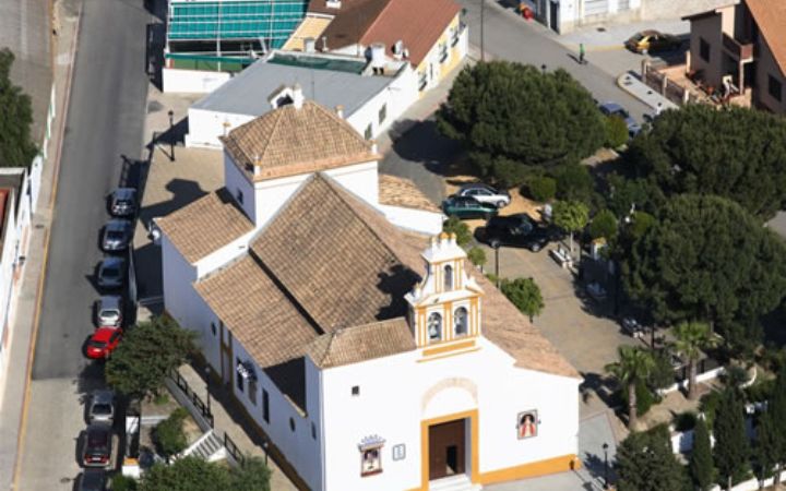 Iglesia_de_San_Cristobal_Martir-02